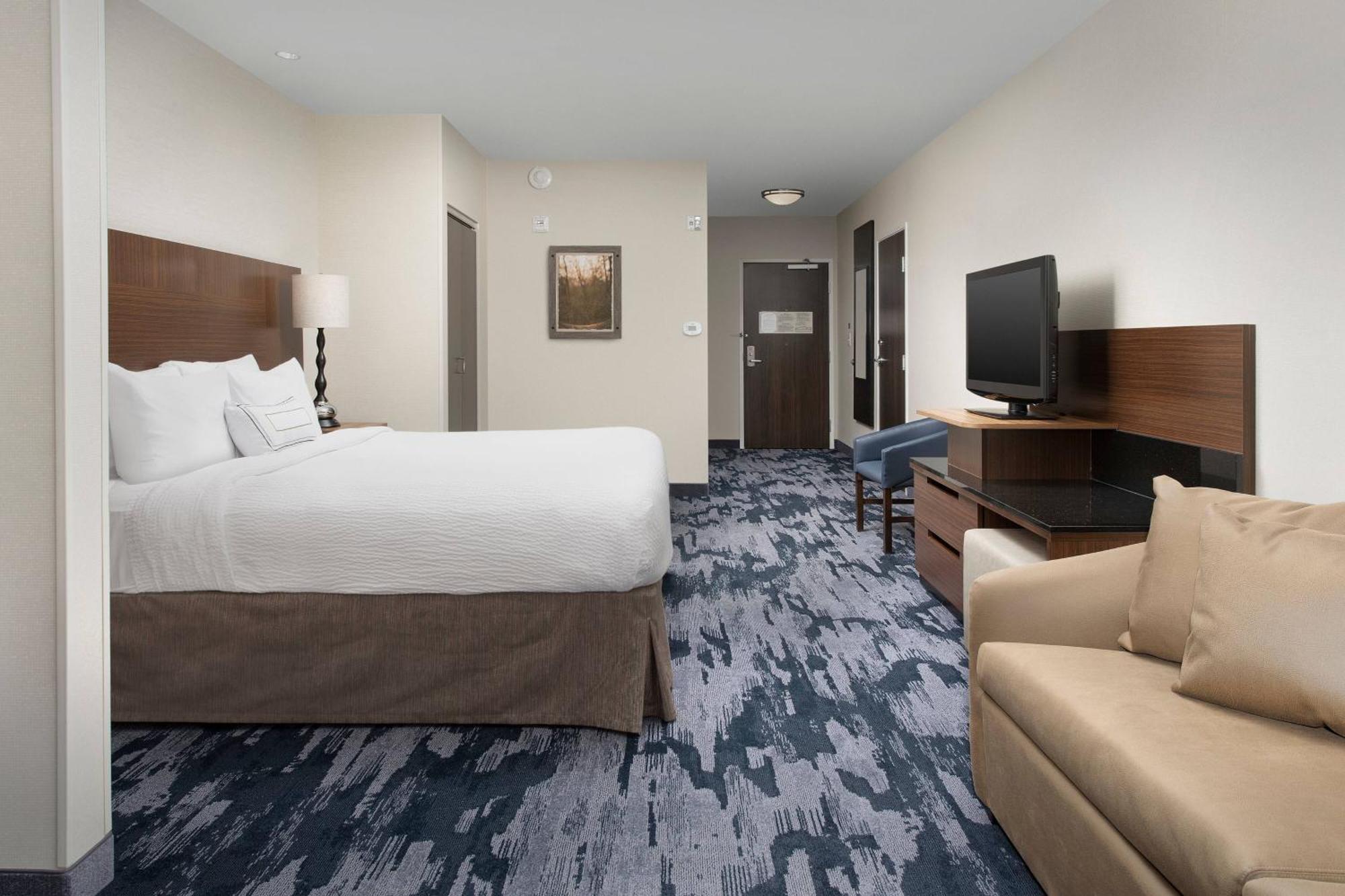 Fairfield Inn & Suites Baltimore BWI Airport Линтикам Экстерьер фото