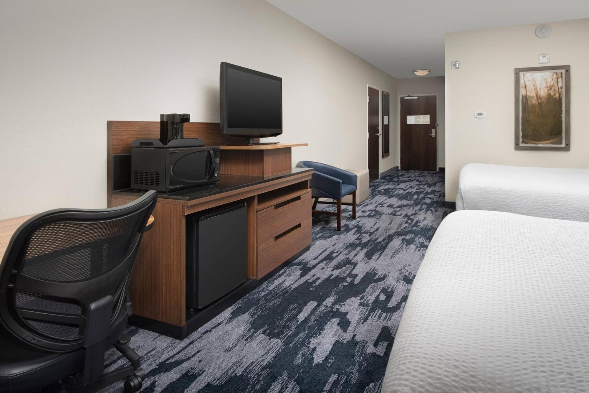Fairfield Inn & Suites Baltimore BWI Airport Линтикам Экстерьер фото